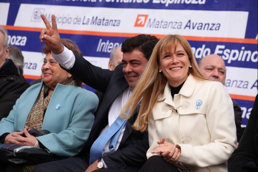 Mientras se acomoda el escenario electoral, Jorge Landau ya habla de una Verónica Magario candidata