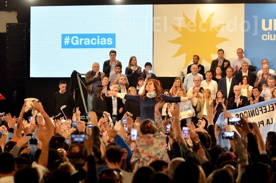 Todos contra Mauricio: CFK llamó a los votantes de la oposición a abrazar la bandera de Unidad Ciudadana