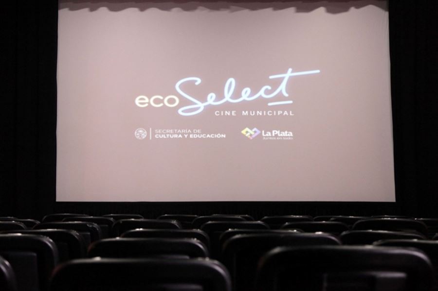 La Plata, pionera en Latinoamérica: Inauguran la primera sala de cine abastecida por energía solar
