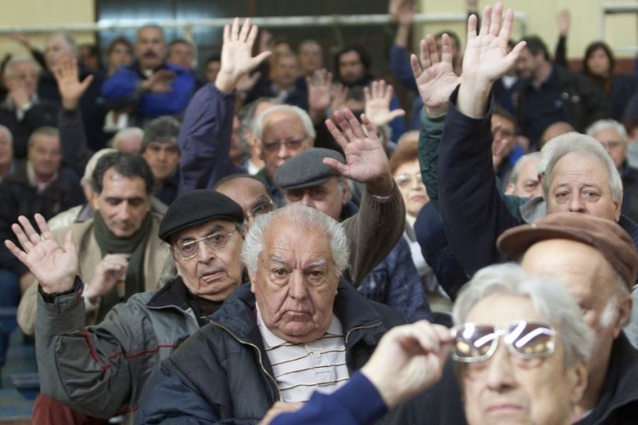 Más voces contra la reforma jubilatoria: La Defensoría del Pueblo pidió que se declare "inconstitucional"