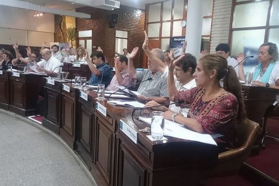 Primero en la Provincia: Trenque Lauquen instaló sistema de votación electrónica en el Concejo