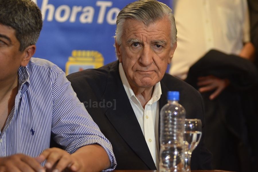 El peronismo salió a repudiar la intervención del PJ Nacional, que terminó salpicando a Macri