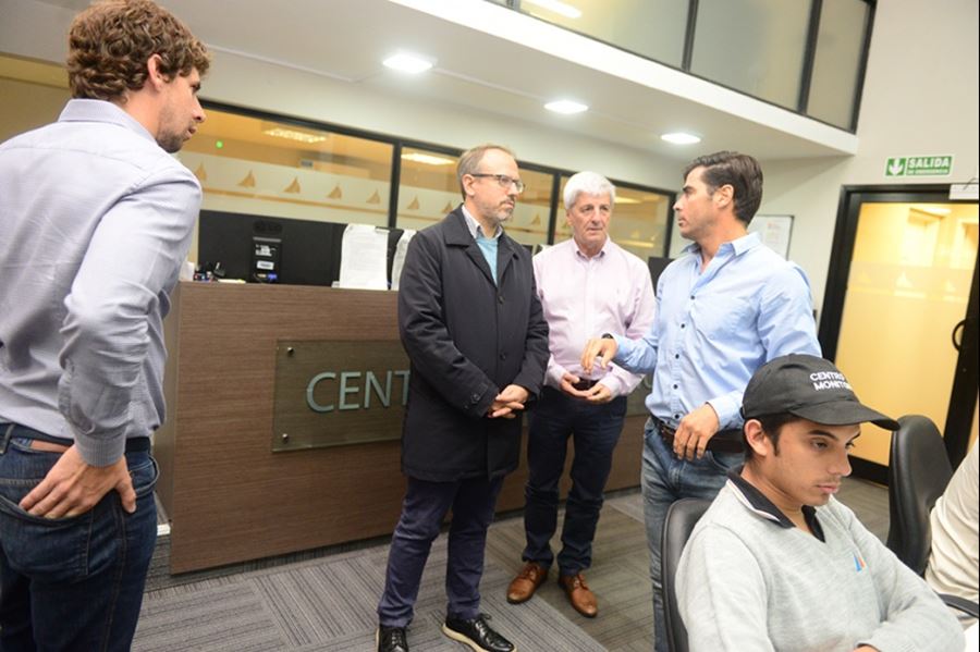 Luis Andreotti se reunió con Diego Valenzuela en terreno del intendente massista