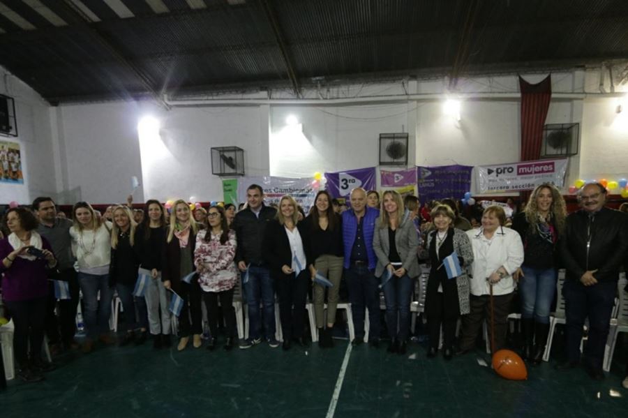 Mujeres de la tercera sección se reunieron en Lanús: "Este momento nos necesita claras y convencidas"