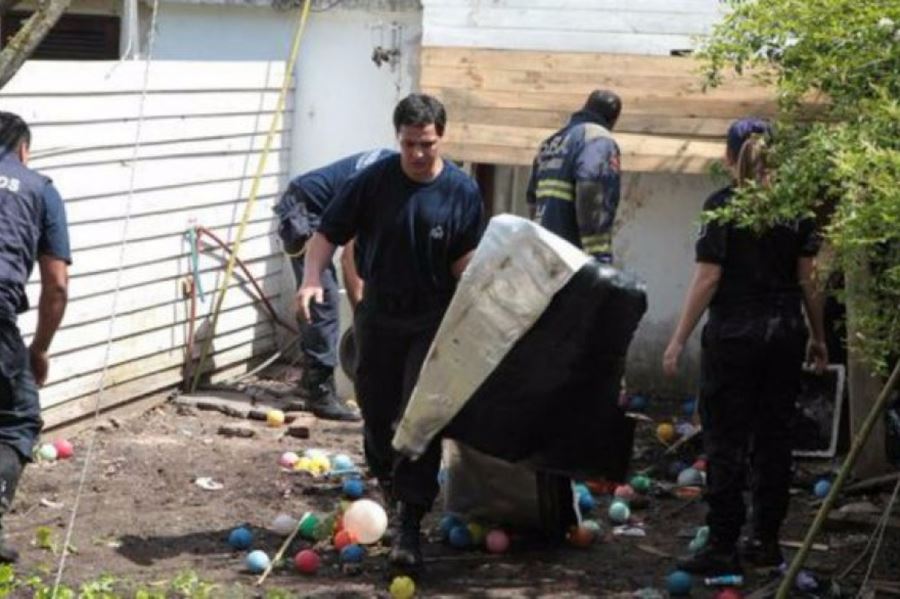 Femicidio: Comenzó el juicio al hombre acusado de golpear y enterrar viva a su pareja, y construir un pelotero arriba