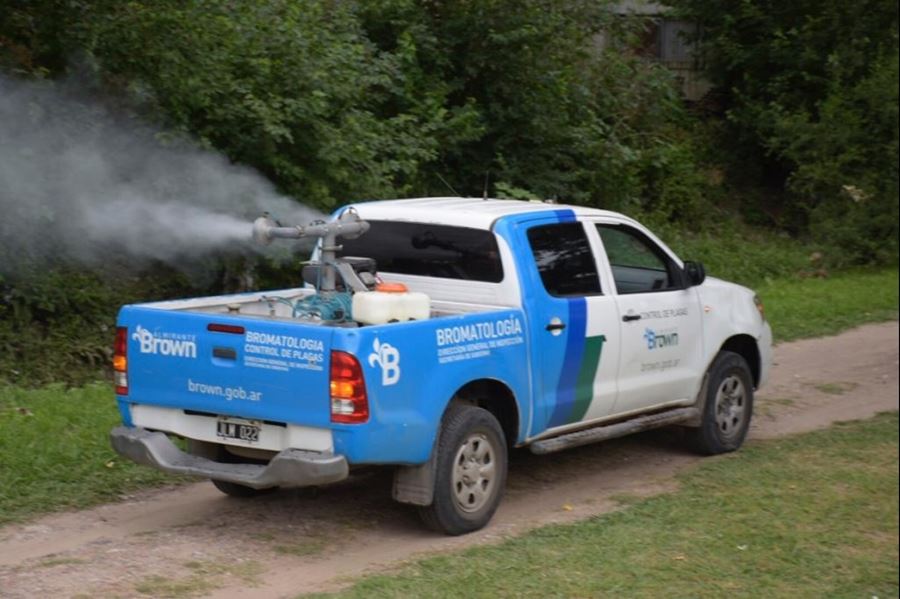 Los municipios de la provincia fortalecen las campañas de fumigación para combatir el dengue