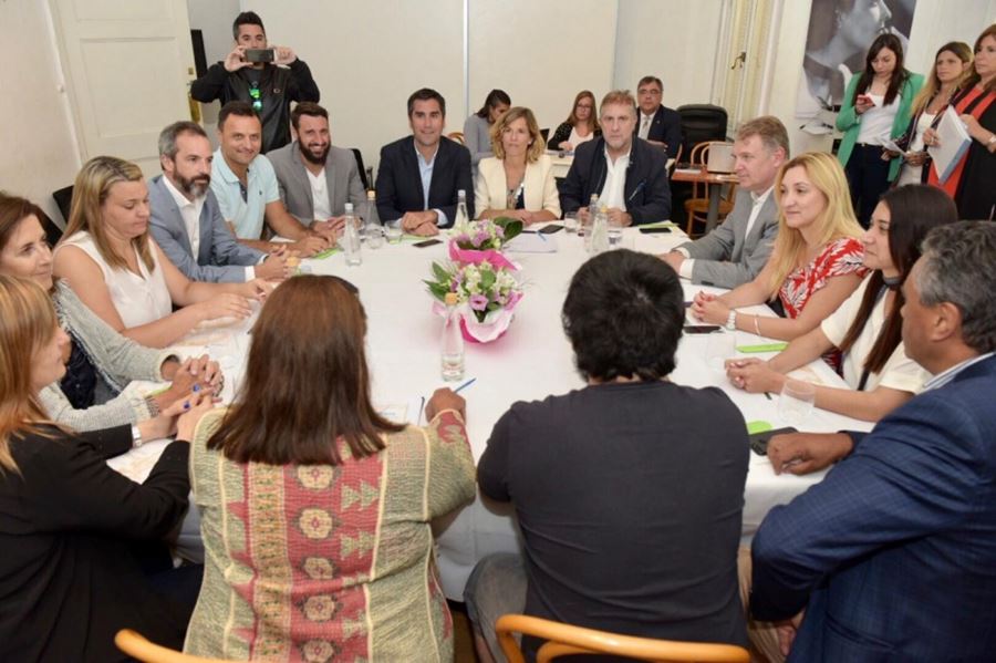 Azul será sede del segundo encuentro de la Bicameral, y los intendentes se suman al debate