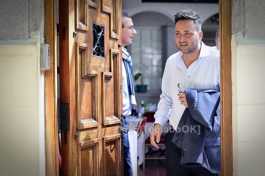 El radicalismo salió a bancar a Aiola tras el ataque a su casa en medio de una marcha