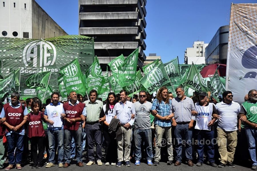 Este miércoles paran estatales, judiciales y médicos bonaerenses para exigir el llamado a paritarias