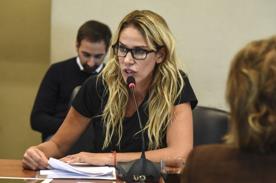 Avanza la modificación de la Ley de Maltrato Animal: “Esto es un paso enorme”, celebró Marcela Baños