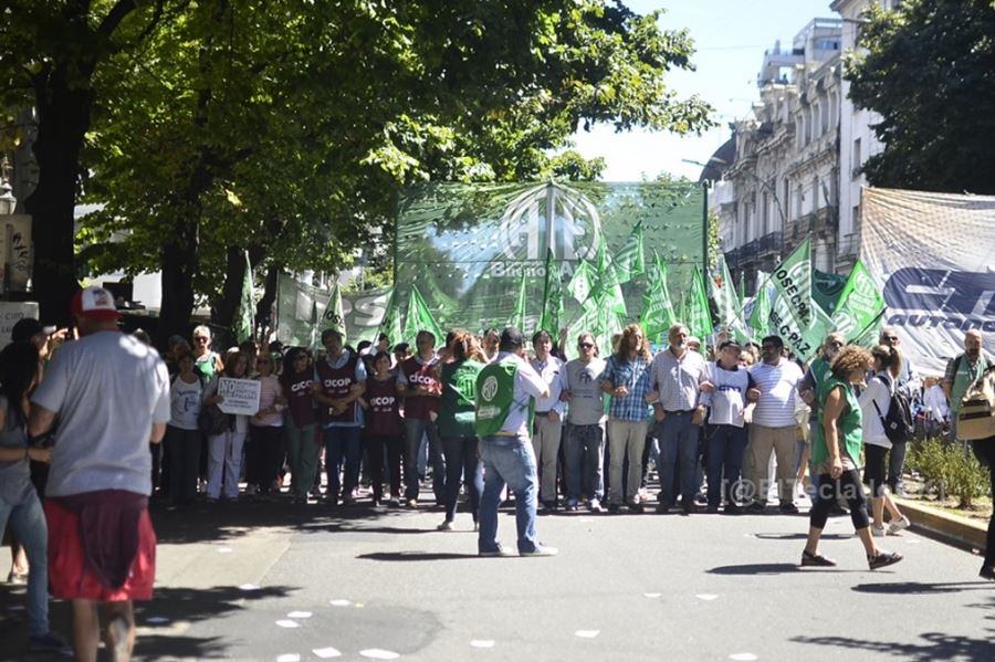 Organizaciones sindicales, sociales y estudiantiles marcharán mañana a gobernación