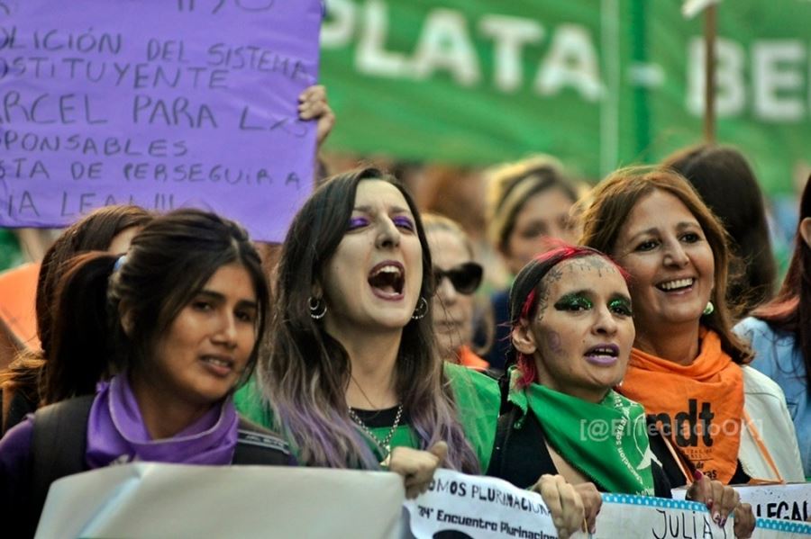 ¿Nacional o Plurinacional?: el debate sobre la esencia del evento feminista más grande del país