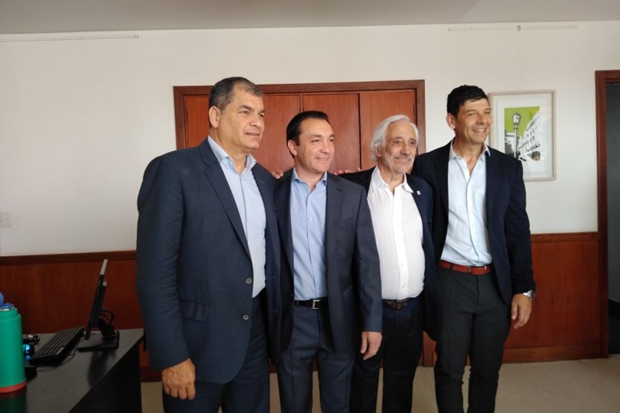 Andrés Watson se mostró junto a Rafael Correa en la Universidad Nacional Arturo Jauretche
