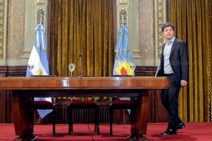 Kicillof se reúne hoy con los intendentes de Cambiemos para destrabar la ley Impositiva