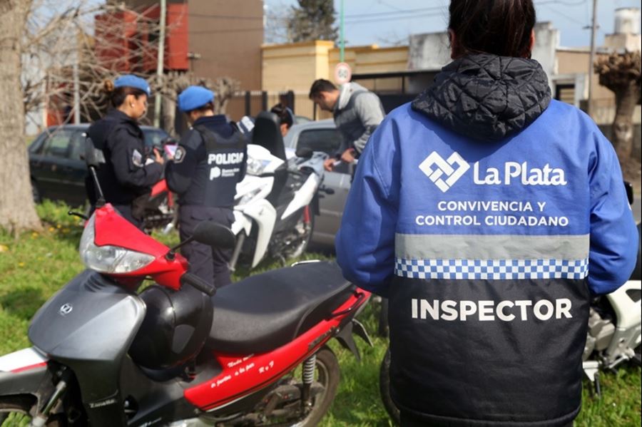 La Plata: Desde ahora, la falta de casco será motivo del secuestro de la moto