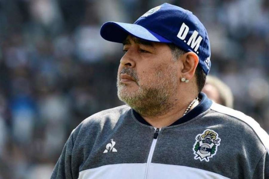 Maradona, enojado con la desginación de Macri: "Que la FIFA le saque el cargo a este impostor"