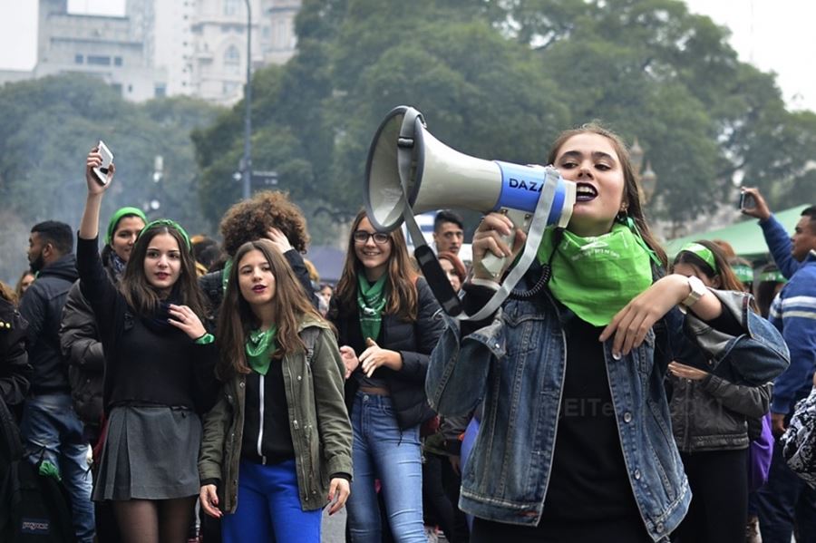 Asamblea legislativa: Alberto Fernández confirmó que enviará al Congreso un proyecto para la legalización del aborto