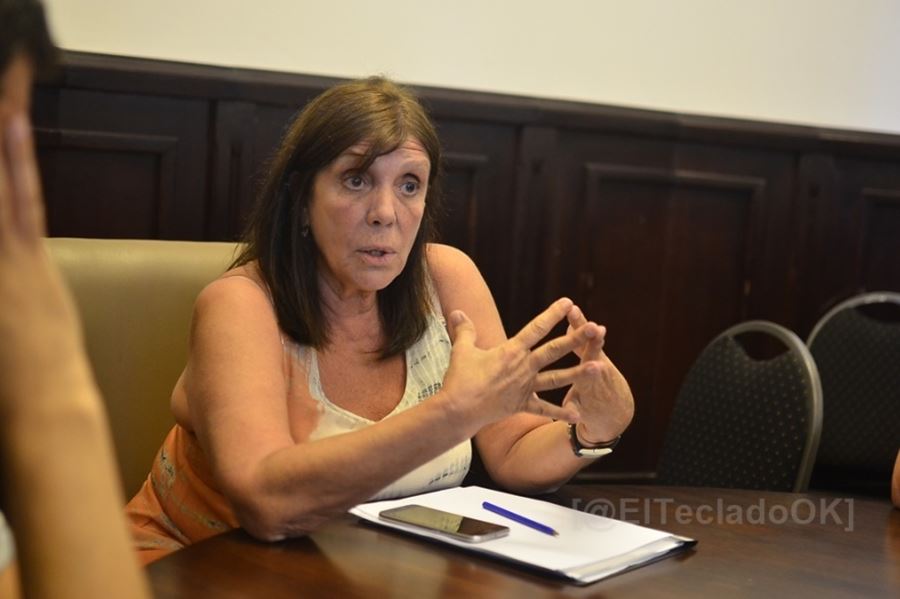 Teresa García: “Trabajamos para fortalecer el estado y cuidar la salud de los vecinos en la crisis”