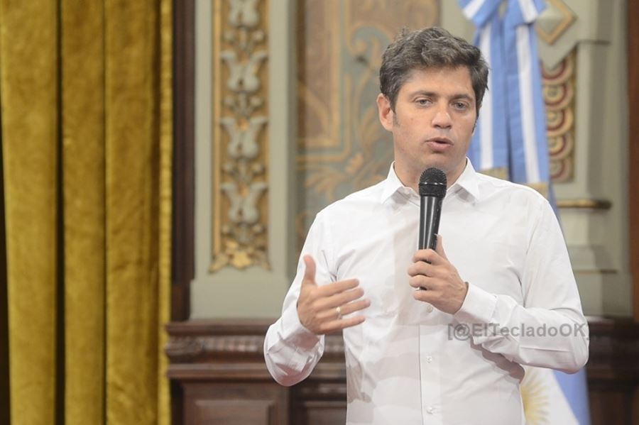 Tras visitar un hospital con médicos infectados, Kicillof se bajó de la reunión con Alberto Fernández