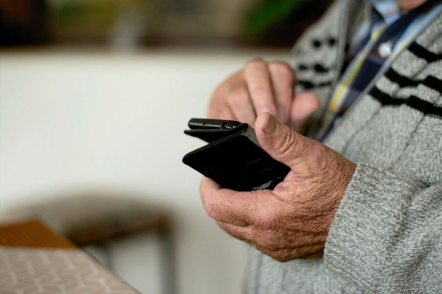 Jubilados podrán tramitar su tarjeta de débito a través del sitio web del IPS