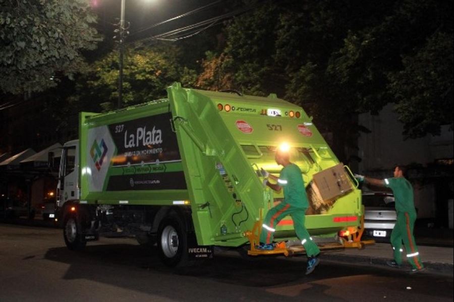 En La Plata, piden que se extremen las medidas de prevención en la recolección de residuos