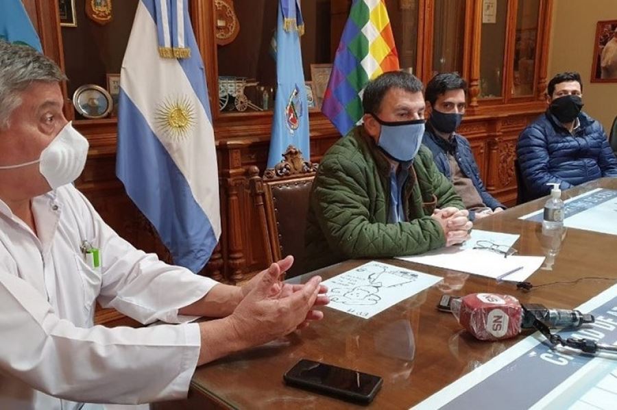 En Azul, el intendente Bertellys confirmó el primer caso positivo de la ciudad