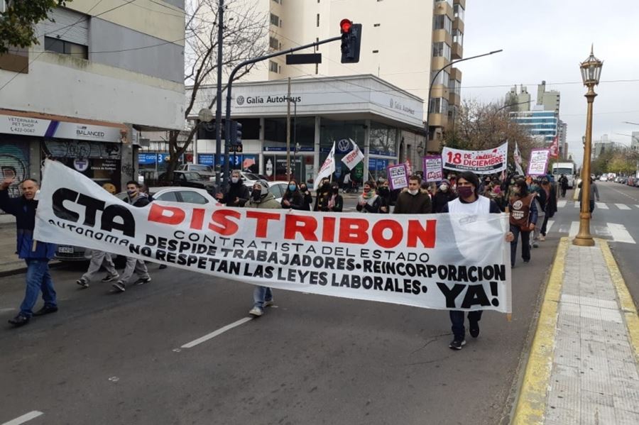 Sigue el conflicto con los trabajadores de maestranza de las torres administrativas de La Plata