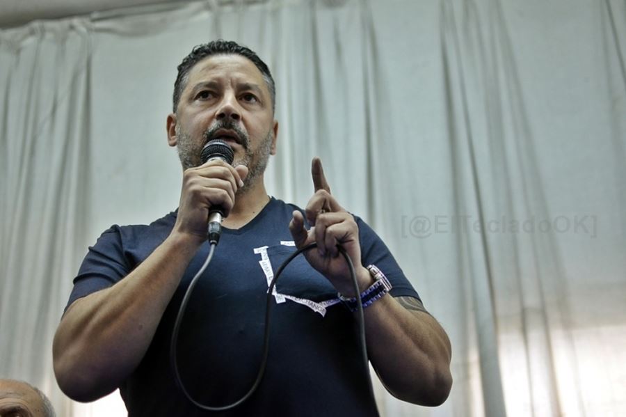 El intendente de Merlo y presidente del PJ, Gustavo Menéndez, confirmó que tiene coronavirus