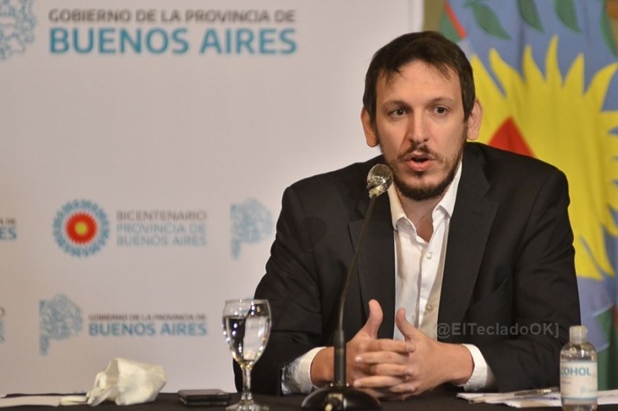 Juan Cuattromo: "Hay que trasladar la liquidez del sistema financiero a la economía real"