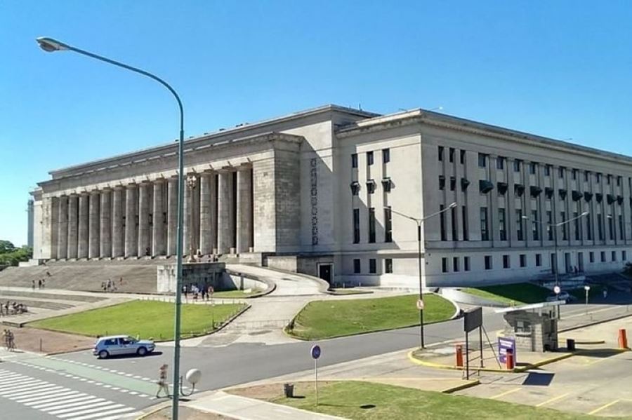 Vuelven las clases presenciales en las universidades, pero la decisión final queda en manos de los gobernadores