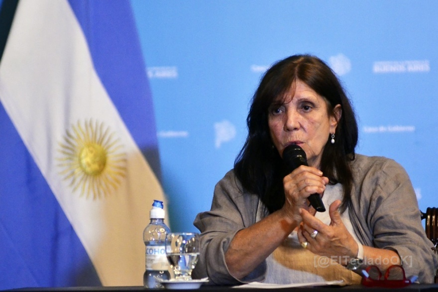 Teresa García: “La vuelta a clases será combinada entre presencialidad y virtualidad”