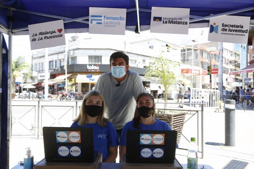 La juventud de La Matanza colabora solidariamente para inscribirse en Buenos Aires Vacunate