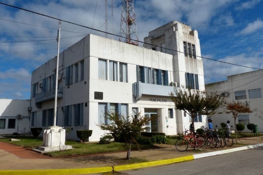 Polémica en tierra radical por la vacunación del intendente y su gabinete