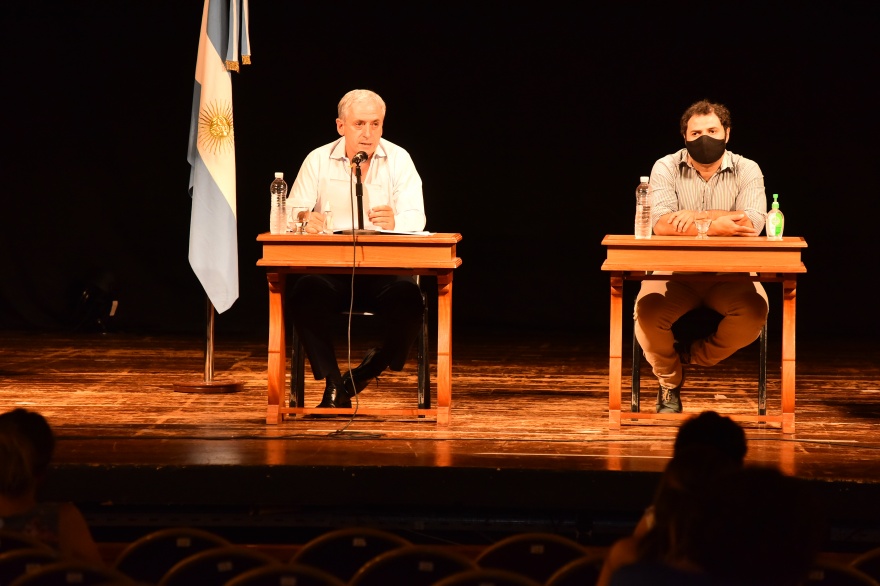 Javier Gastón abrió las sesiones: “En Chascomús no existió ni existirá un vacunatorio VIP"