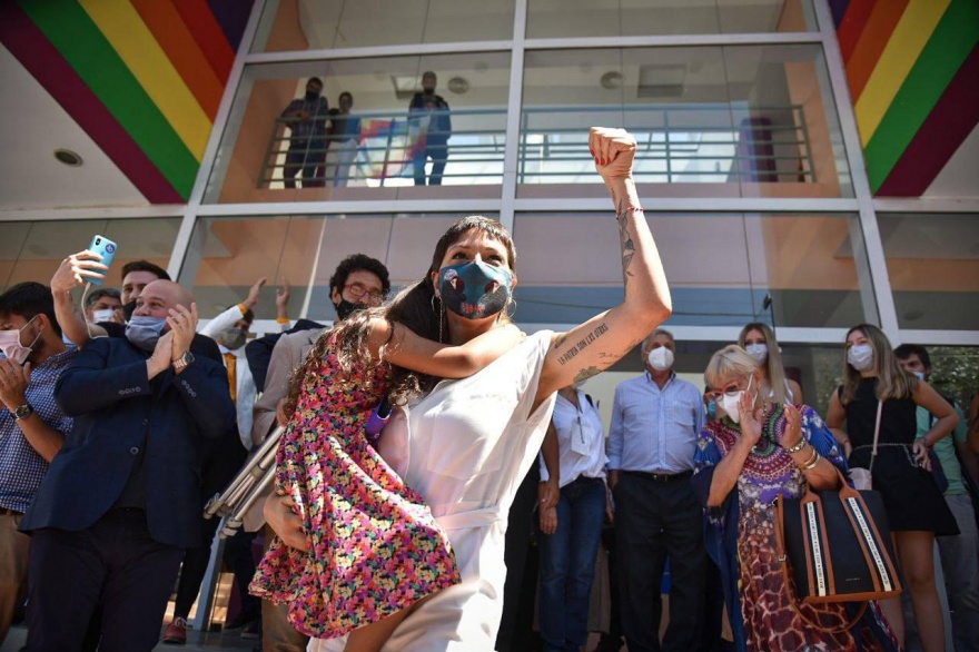 Mayra Mendoza: "Se vienen tiempos en los que vamos a volver a sentirnos orgullosos de ser quilmeños y quilmeñas"