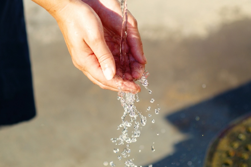 Día mundial del Agua: AySA lanzó una calculadora online para que conozcas tu consumo de agua