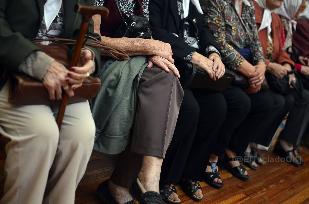 En el día de la Abuela, sumate a la búsqueda colectiva con #ElMejorEncuentro