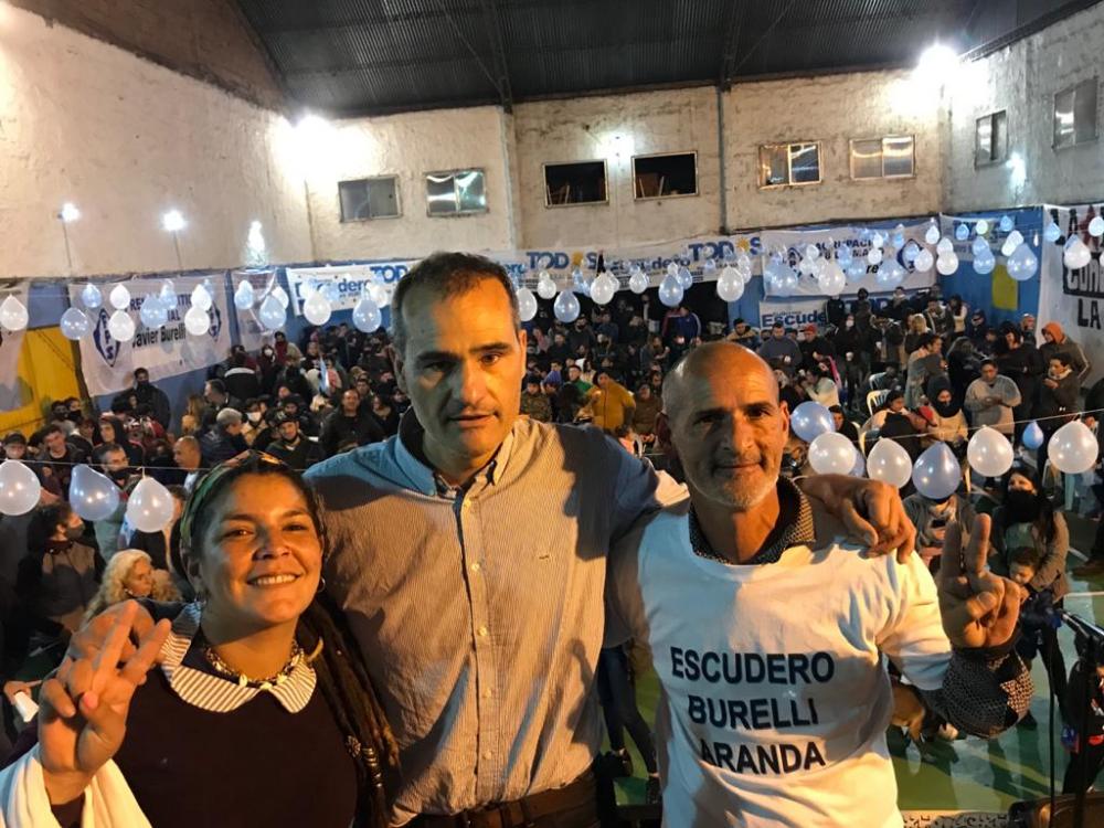 La Plata: Escudero recibió el apoyo de los movimientos sociales