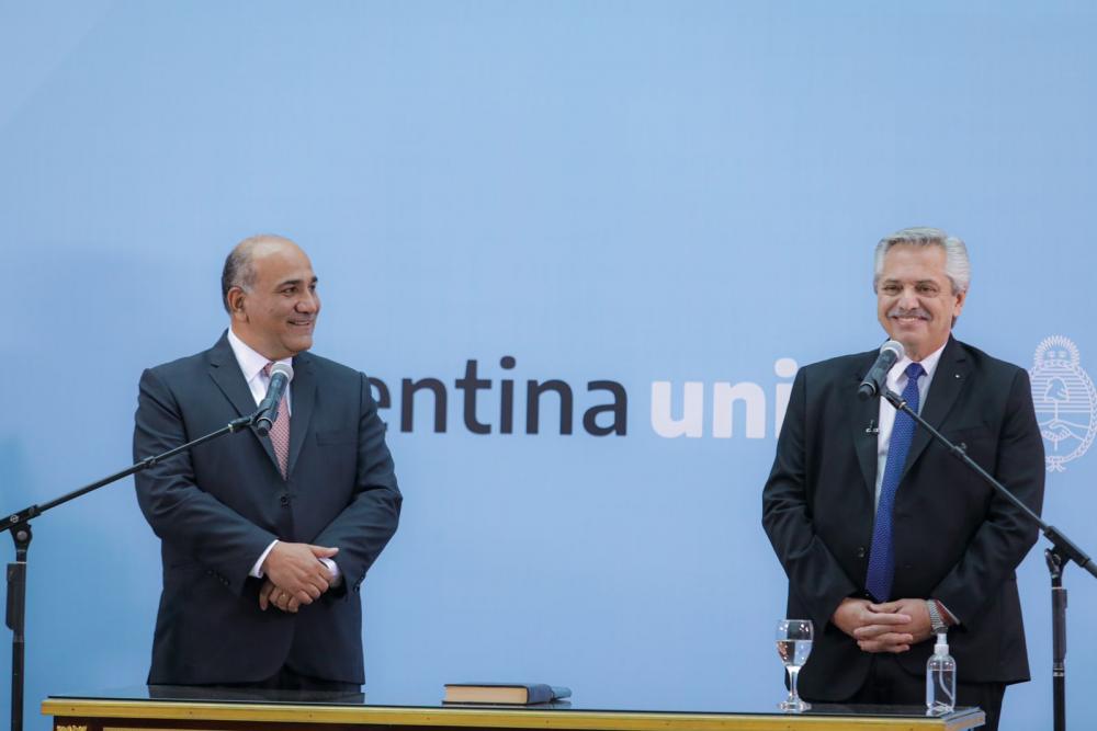 Alberto Fernández les tomó juramento a los nuevos ministros del gabinete