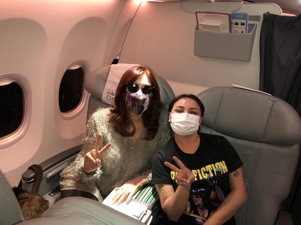 CFK a su fan compañera de vuelo: "No te mueras que me van a culpar a mi"