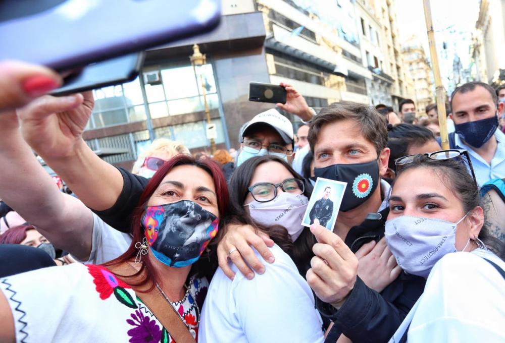 Desde la plaza: la dirigencia copó las redes para celebrar el 17 de octubre