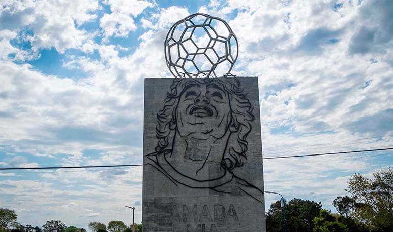 Mar Chiquita se prepara para inaugurar el monumento a Maradona más grande de América