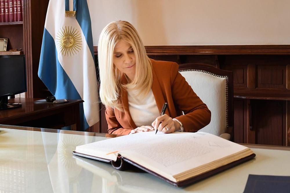 Verónica Magario, al mando de la provincia de Buenos Aires por un día