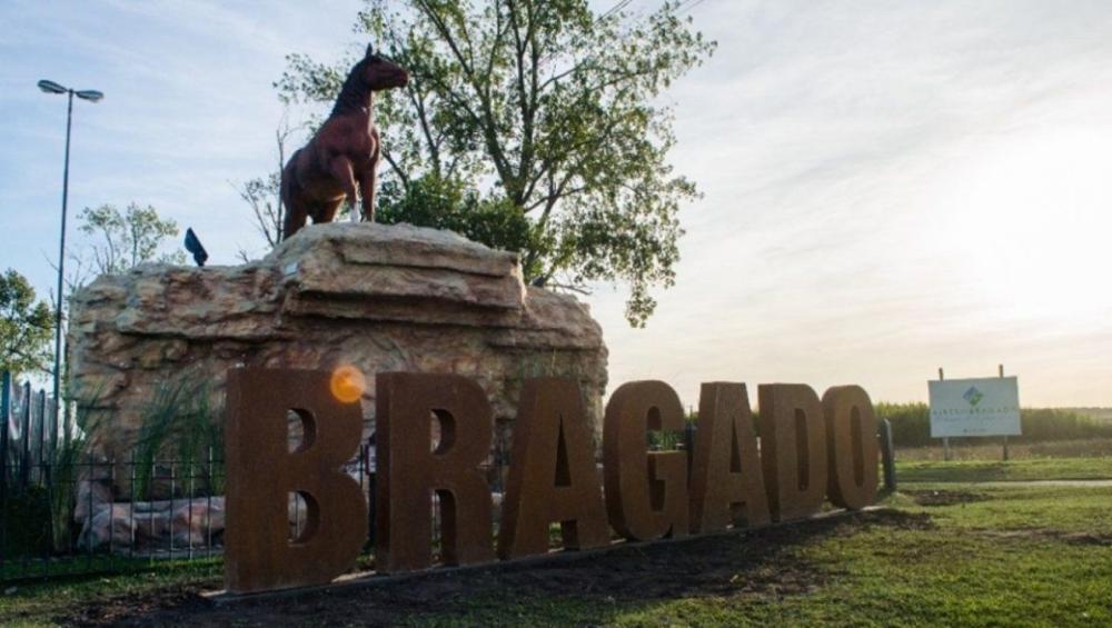 Aniversario del Cantón Militar: Bragado celebra sus 176 años con la Bersuit