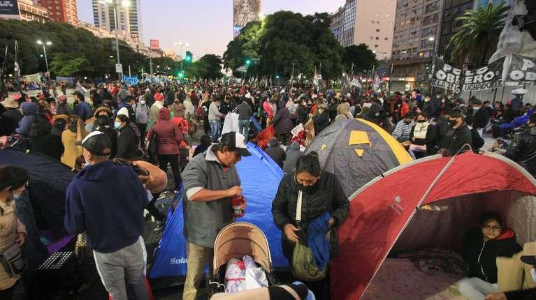 Los planes sociales para los intendentes: referente PRO del Conurbano mete presión