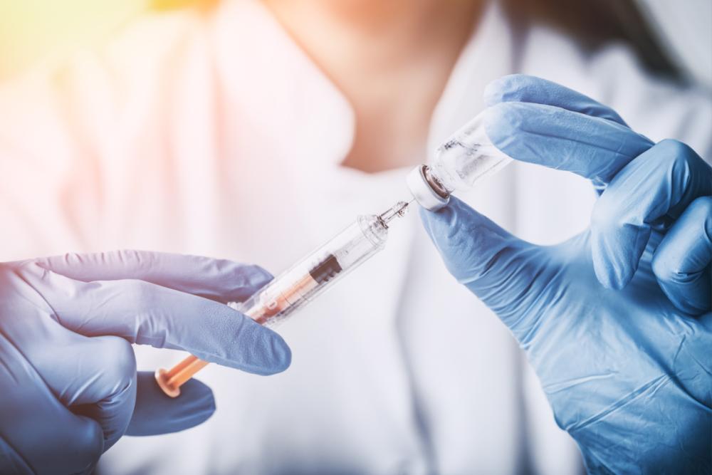 Los grupos priorizados pueden vacunarse contra la gripe: todos los vacunatorios