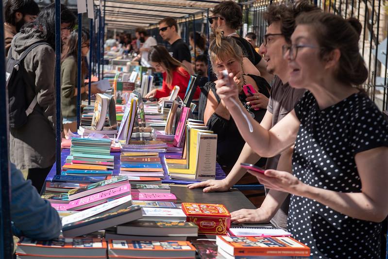 Feria del Libro: el Bapro llega con descuentos del 30 % y cuotas sin interés