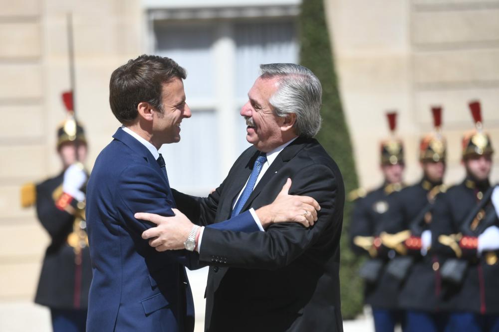 Alberto Fernández, en París: “El mundo no soporta más muertes y la paz es urgente”