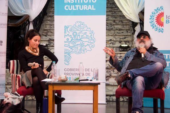 “Lo personal es político”: los debates de “Café Cultura” llegan a Quilmes