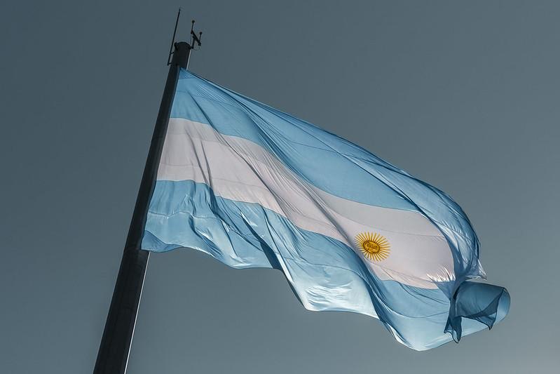 Alta en el cielo: ¿por qué se conmemora hoy el día de la Bandera?